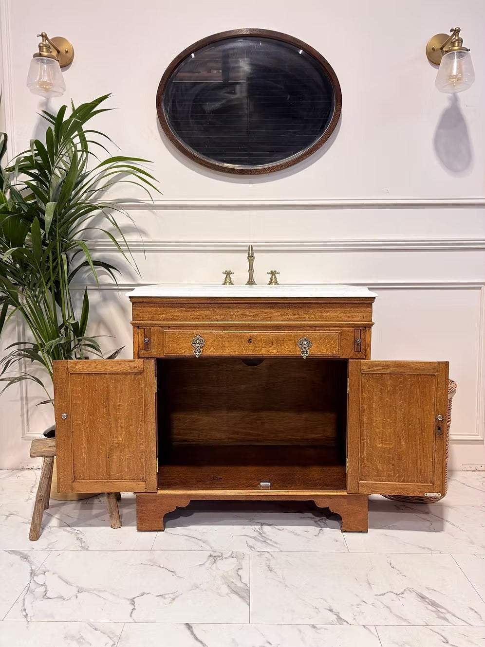 Traditional Bathroom Vintage Vanity Unit - James VI