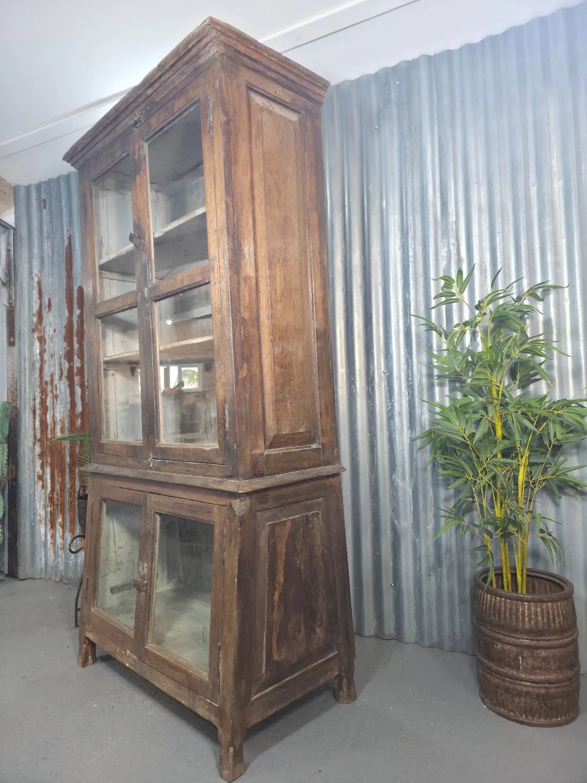 Vintage Glazed Colonial Wooden Kitchen Bathroom Drinks Display Cabinet