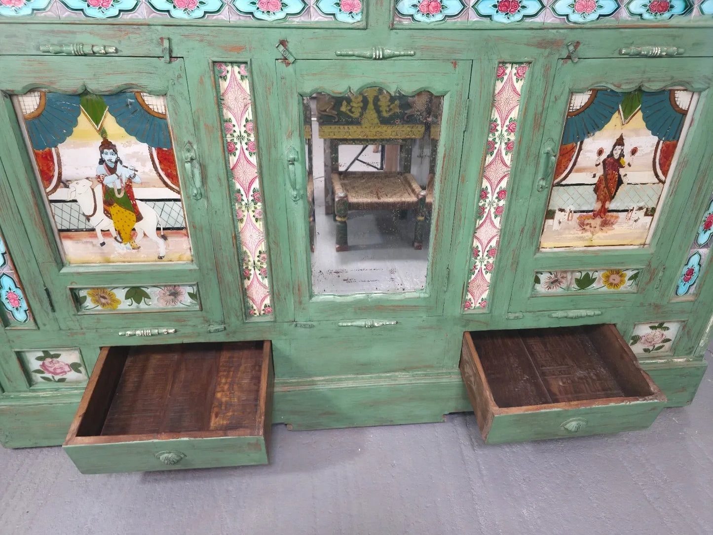 Green Vintage Indian Colonial Solid Wooden Glazed Sideboard Drinks Cabinet