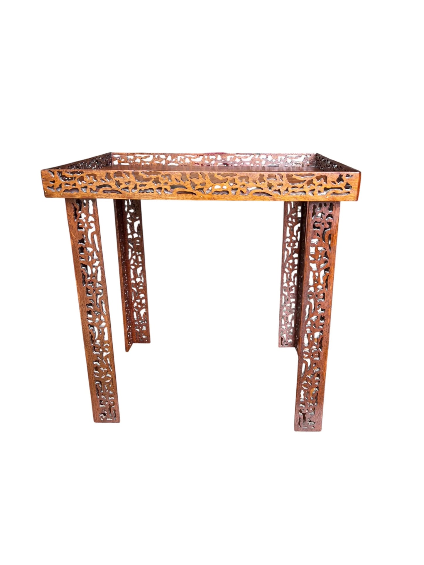 20th Century vintage Chinese Chippendale style small table