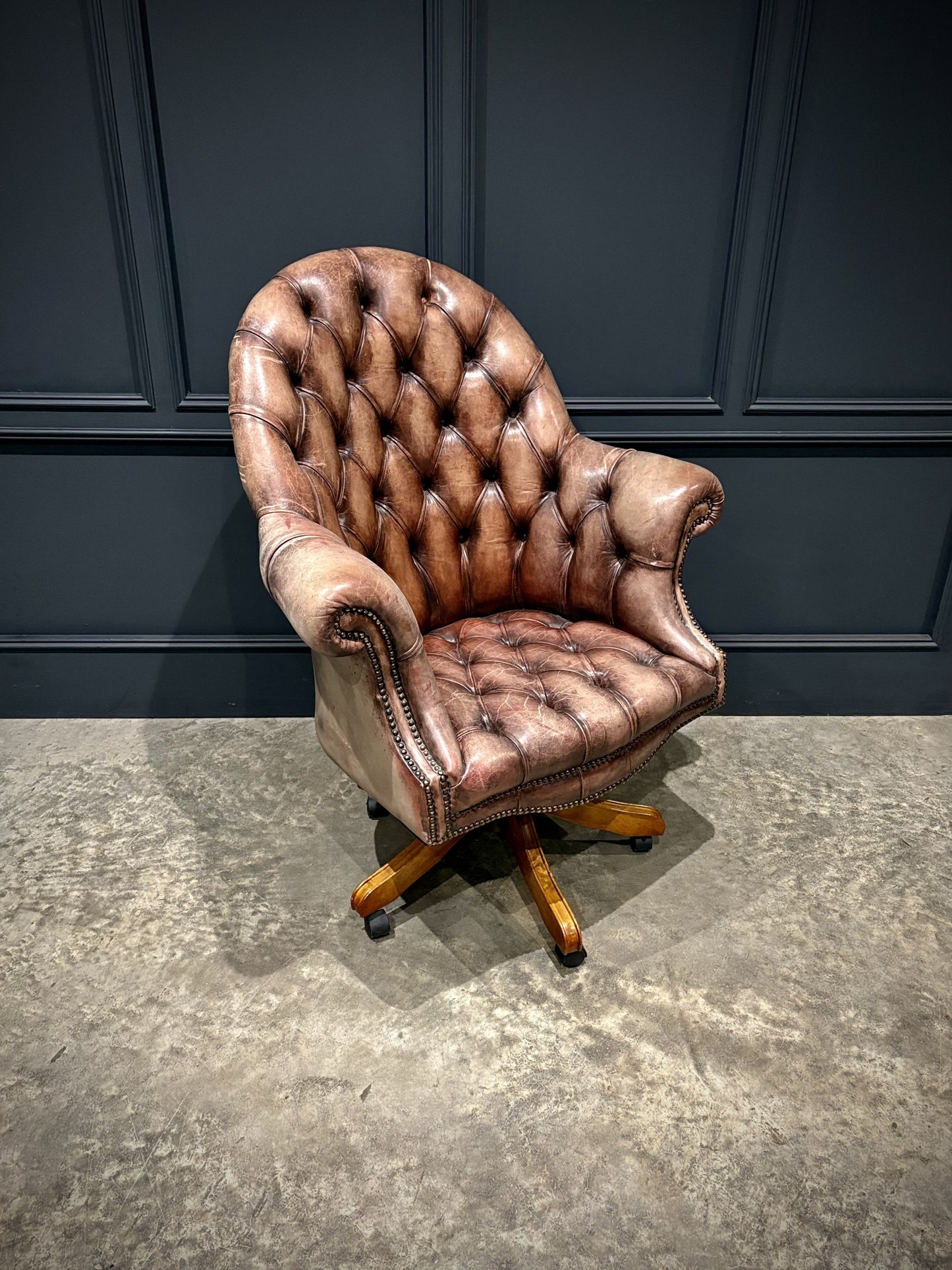 Buttoned Leather Antique Swivel Desk Chair