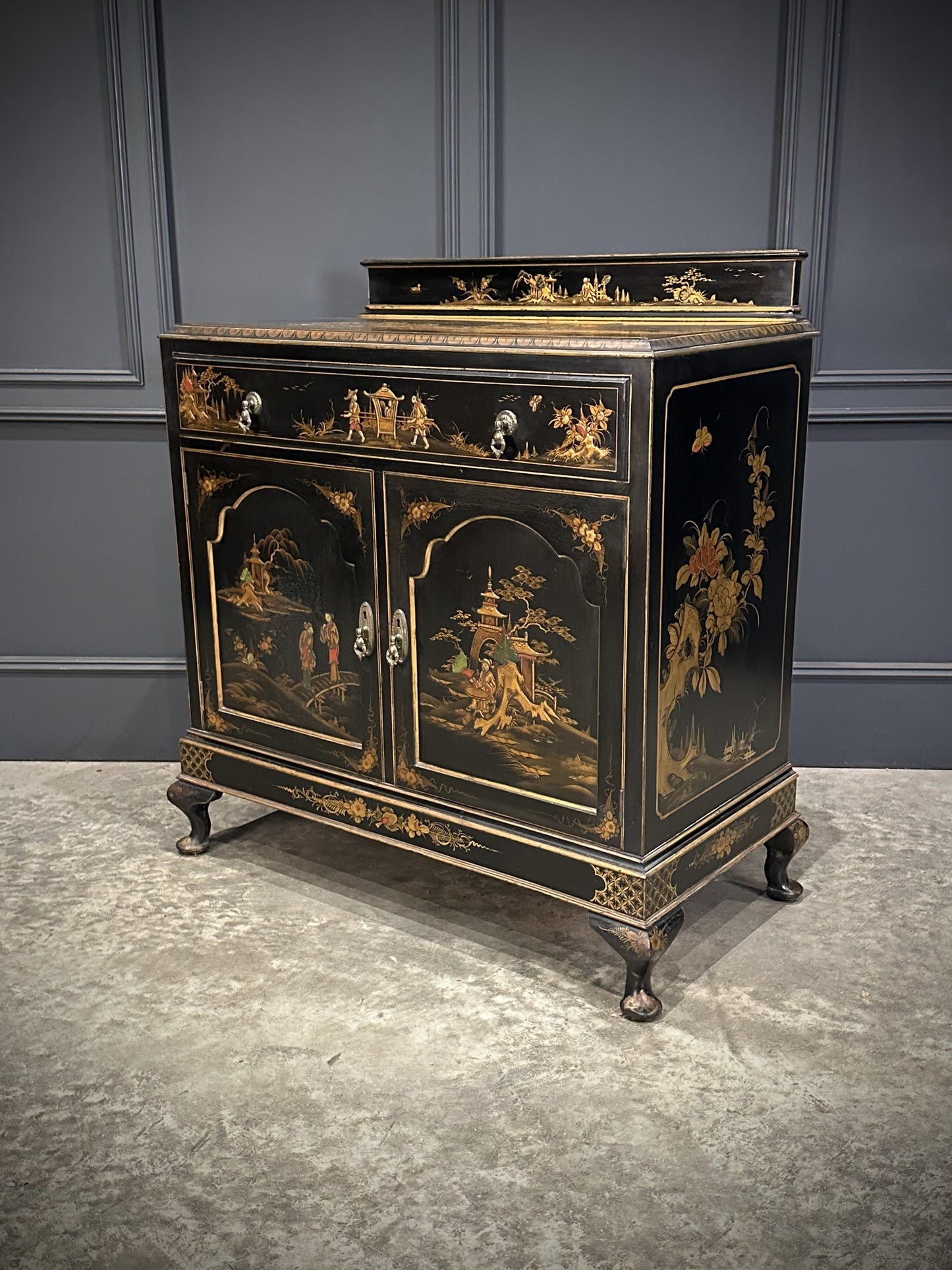 Vintage Chinoiserie Black Lacquered Japanned Sideboard