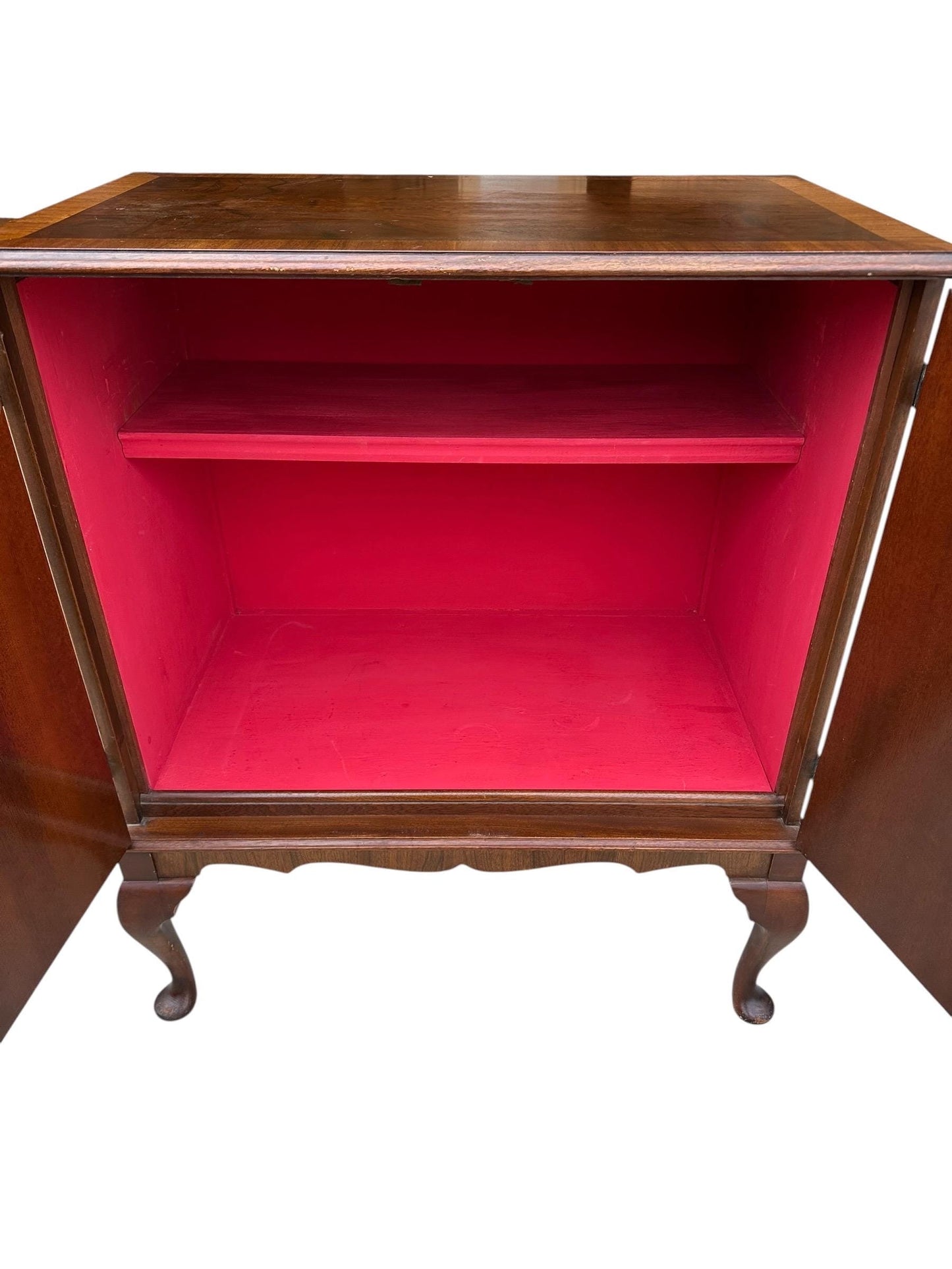 Early 20th C Walnut Vintage drinks cabinet by Dynatron