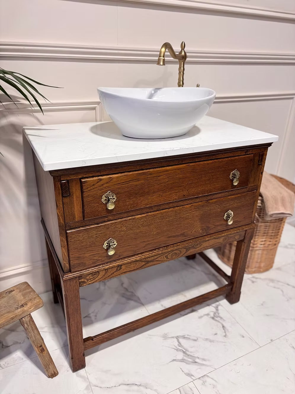 Oak Vintage Bathroom Vanity Unit With Basin