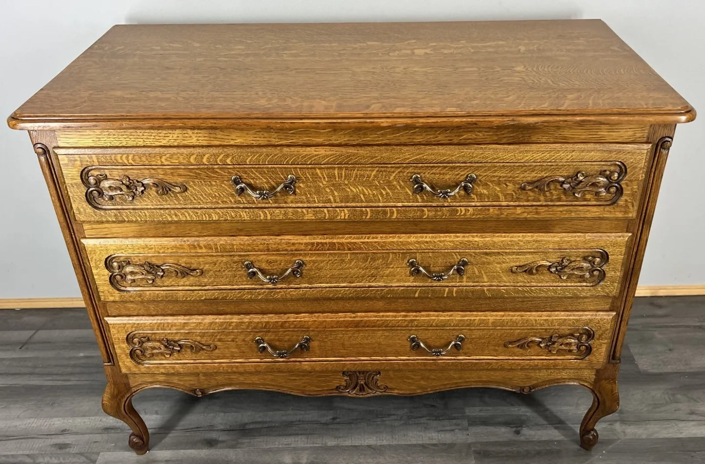 Chest of Drawers Vintage French Louis XVI Oak 3 Drawers Carved Cabinet LOT 4344