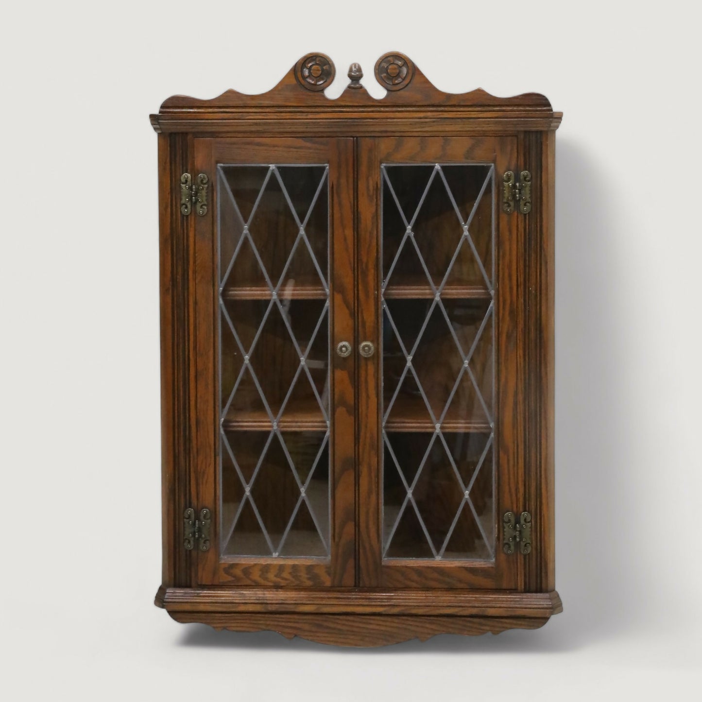 Old Charm Oak Hanging Corner Display Cabinet in Light Oak #1914 FREE UK Delivery. SBR9260/2006D