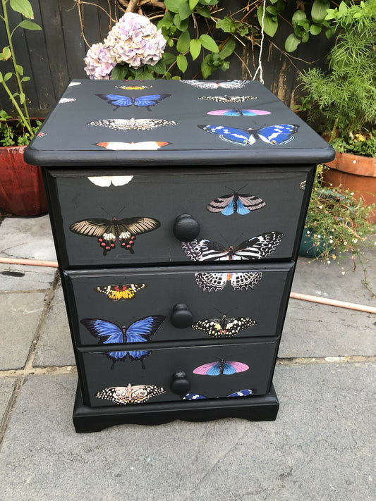 Bedside cabinet