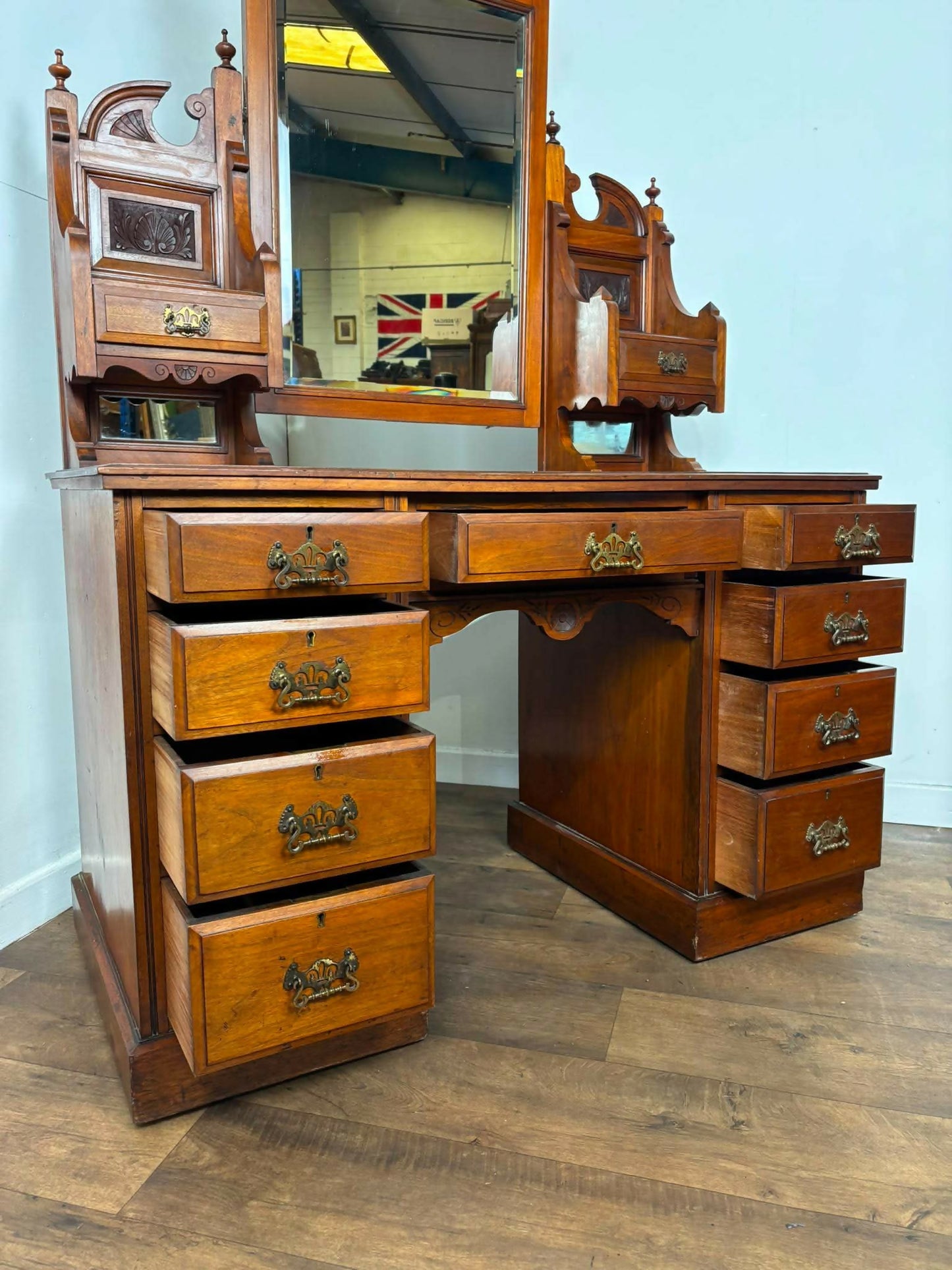 Edwardian Mahogany Twin Pedestal Dressing Table