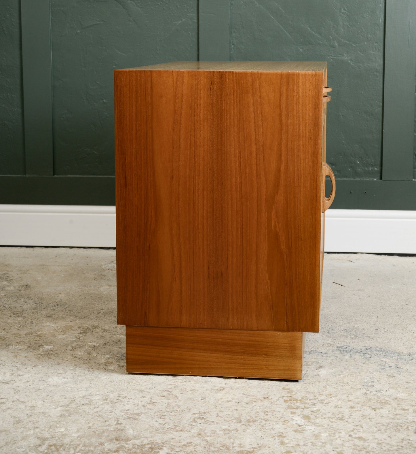 G Plan Sierra Base Unit Cupboard with Drawer
