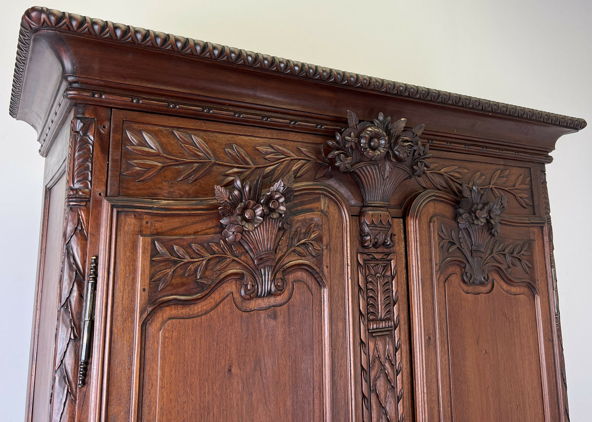 Wardrobe Antique French Style Walnut Two Door Carved Armoire LOT 6499