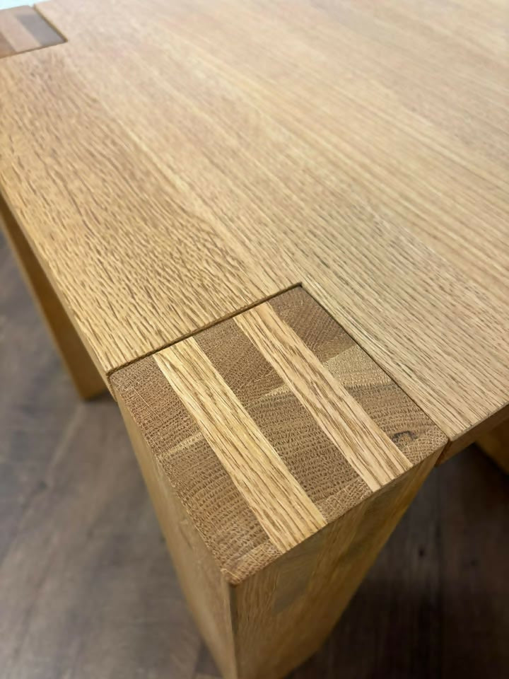 Modern Pair Of Solid Oak Side Tables / Lamp Tables
