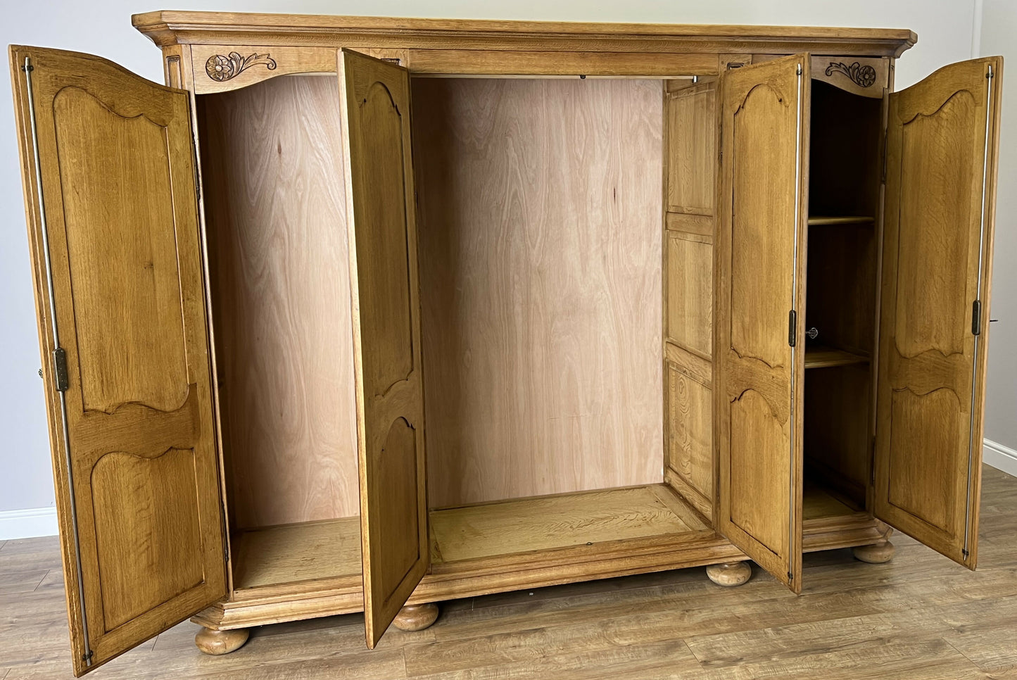 Wardrobe Vintage French Style Oak Four Door Carved Armoire Cabinet LOT 6116
