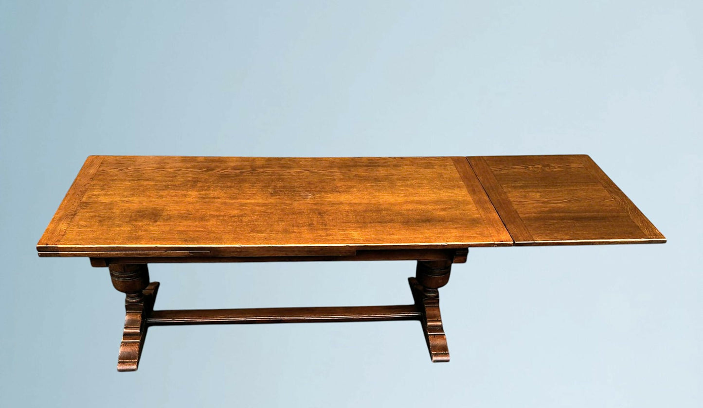 Large Oak Draw Leaf Dining Table Seats 12