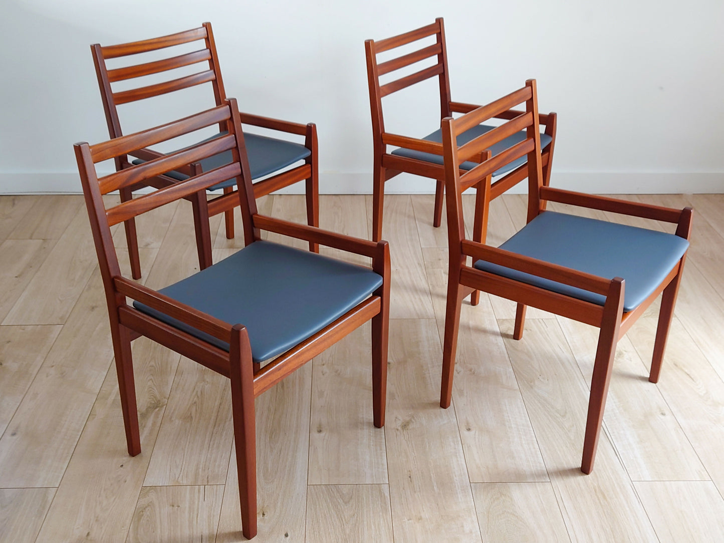 Mid century retro dining chairs by Meredew