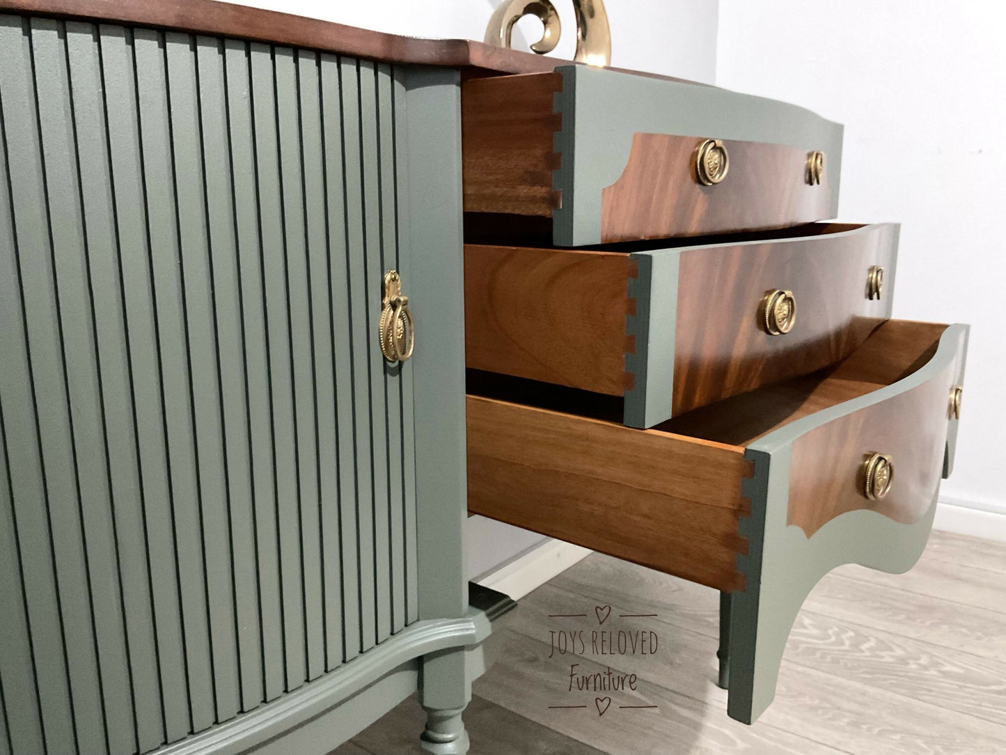 Regency style sideboard (Serpentine Strongbow)