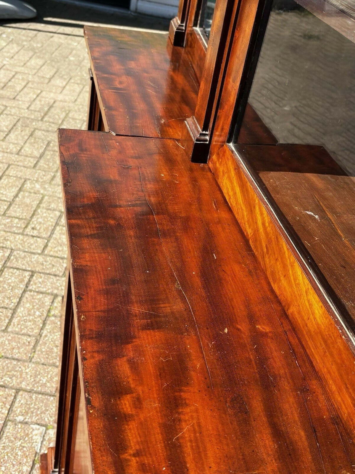 Georgian Mahogany Breakfront Library Bookcase, Adjustable Shelves. 2 Keys