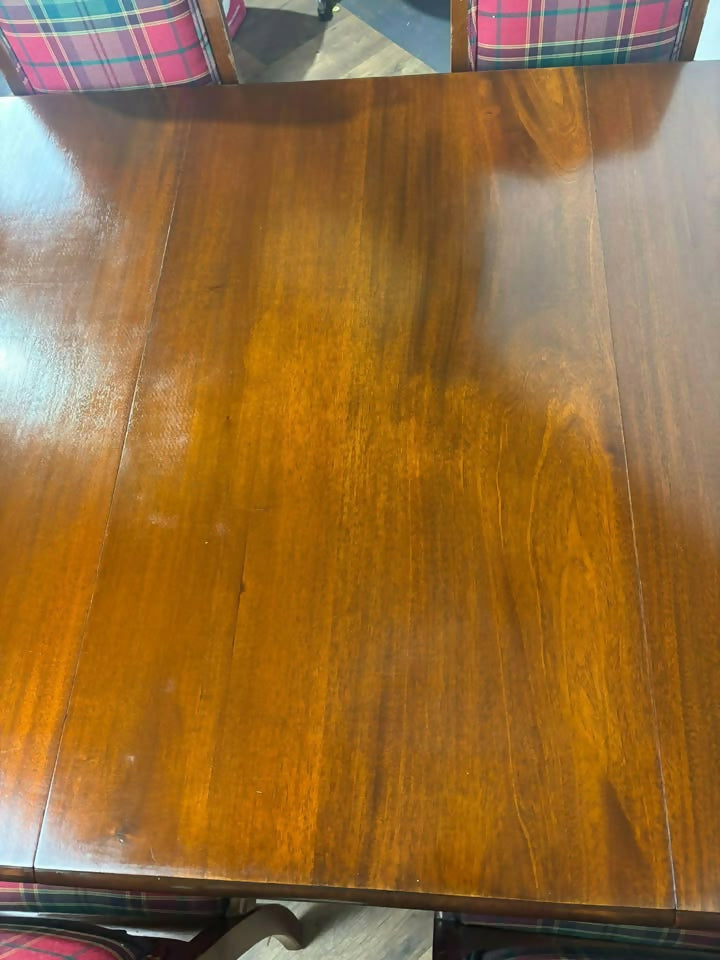 Edwardian Mahogany Wind Out Table Dining Suite