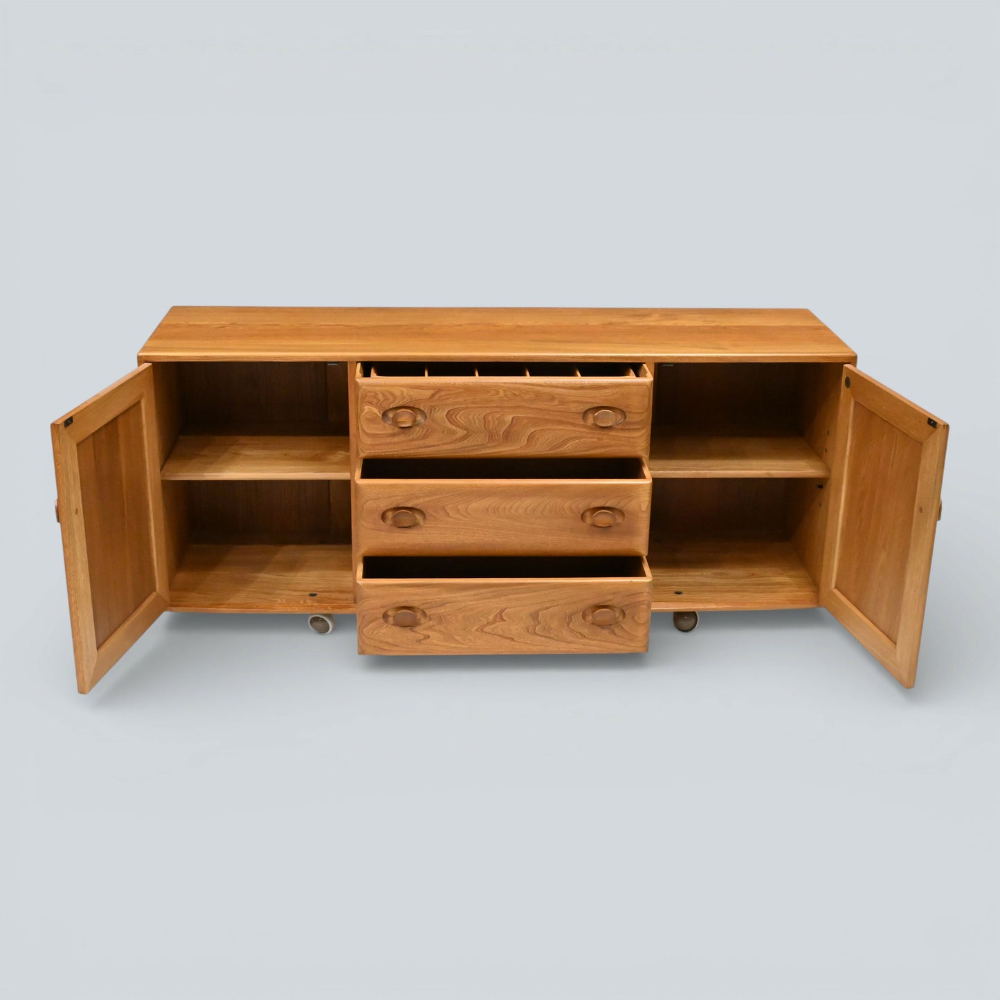 Ercol Windsor Sideboard Model Number 455 Natural Light Finish FREE UK Delivery*
