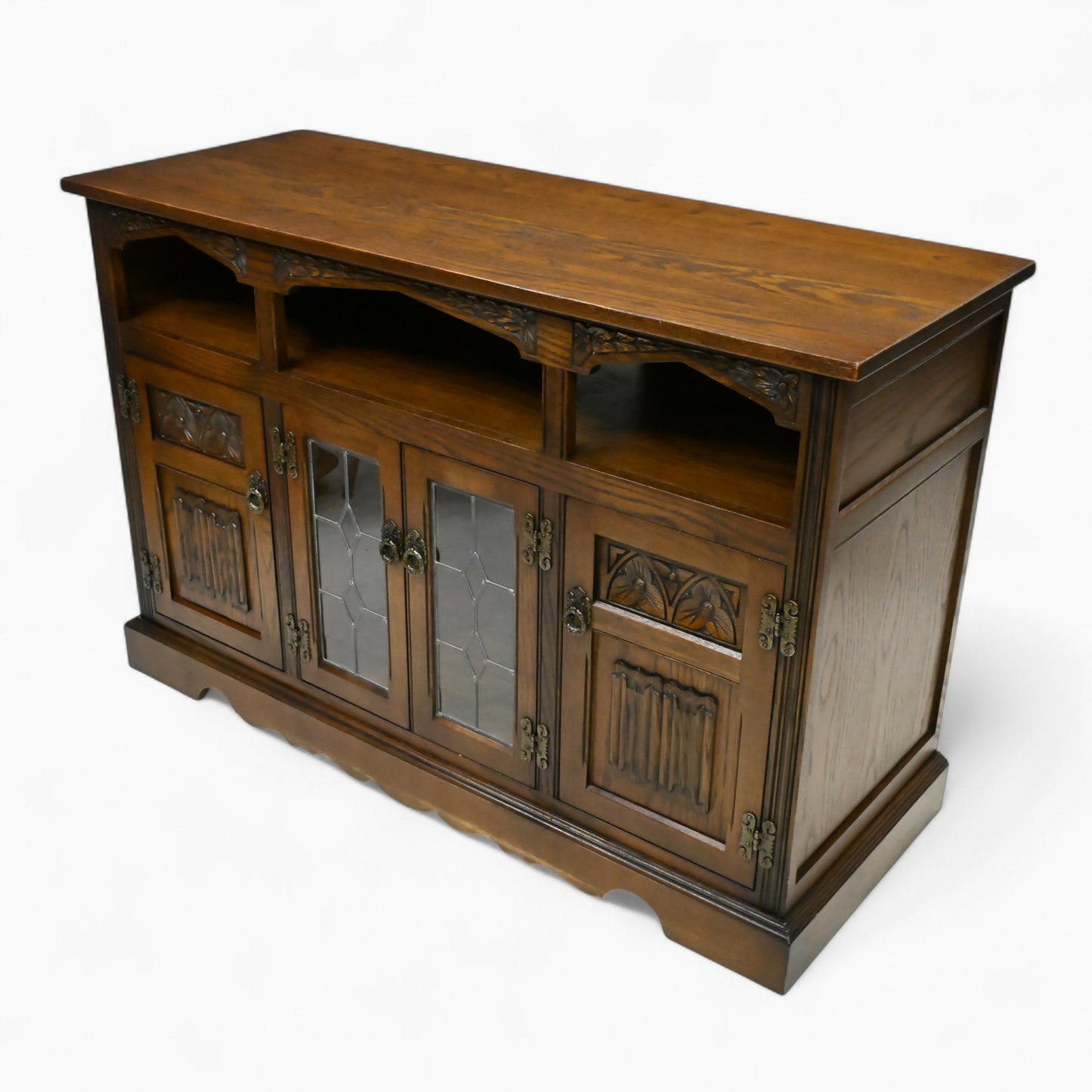 Old Charm Entertainment Cabinet TV Stand Model 2345 Light Oak FREE UK Delivery. SBR10500/2205E