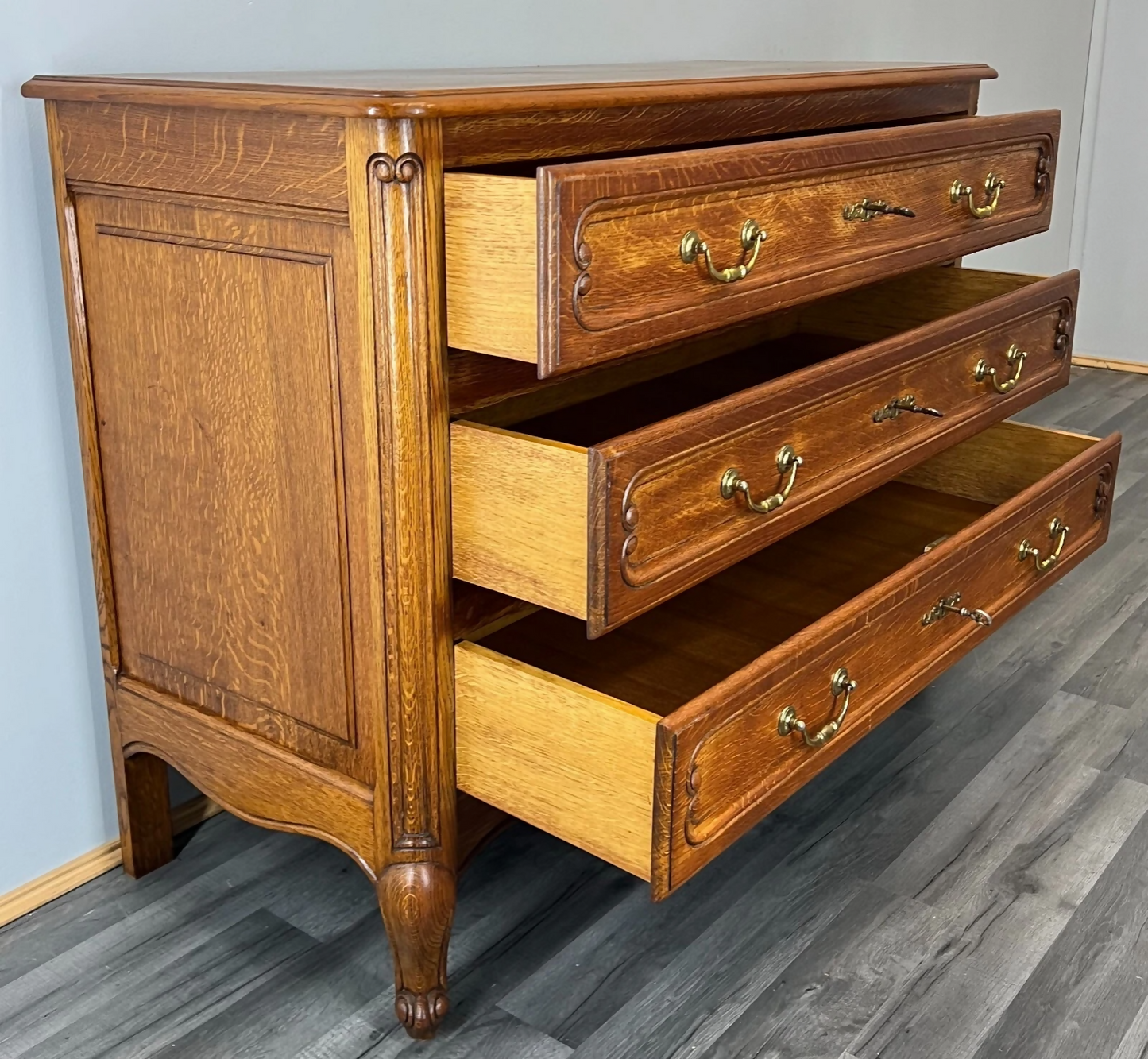 Chest of Drawers Vintage French Louis XVI Style Oak 3 Drawers Cabinet LOT 3770