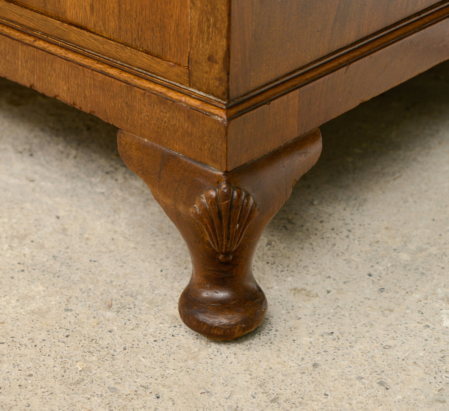 Art Deco Walnut Chest of Drawers - Queen Anne Legs