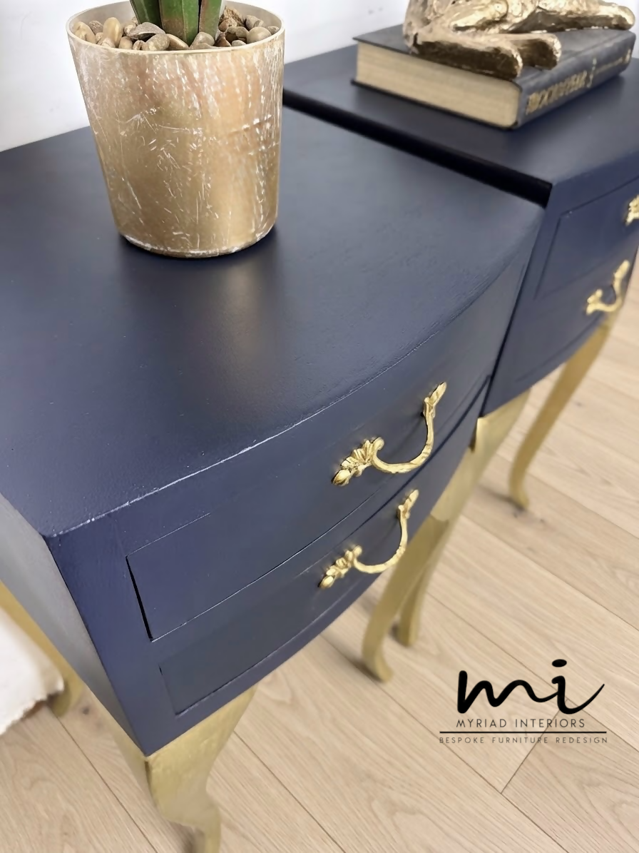 Vintage Navy Blue and Gold French Louis Style Bedside Tables, nightstands, Cabriole Legs