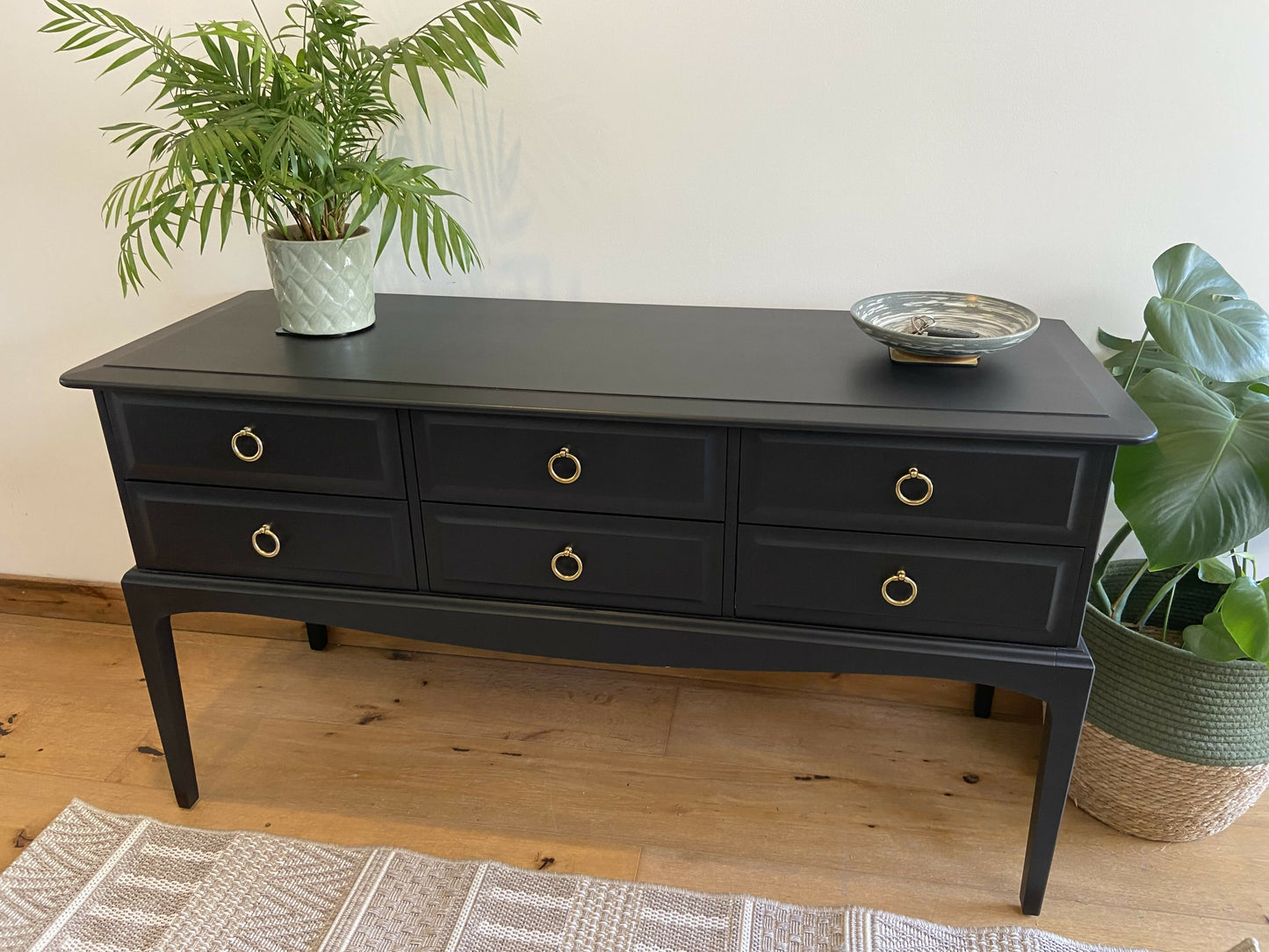 Stag six drawer console/dressing table/sideboard/tv stand