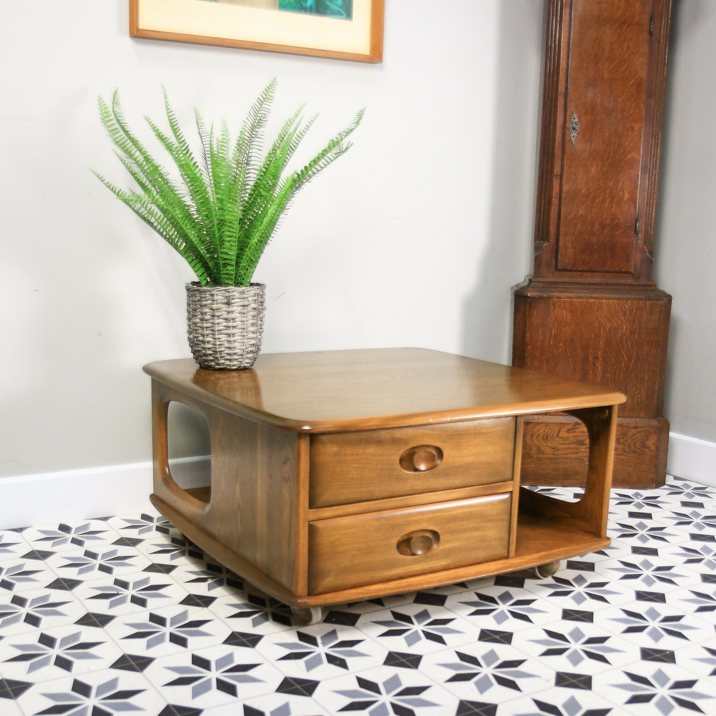 Ercol Windsor 844 Coffee Table Pandora in Golden Dawn. Bentleigh Ant