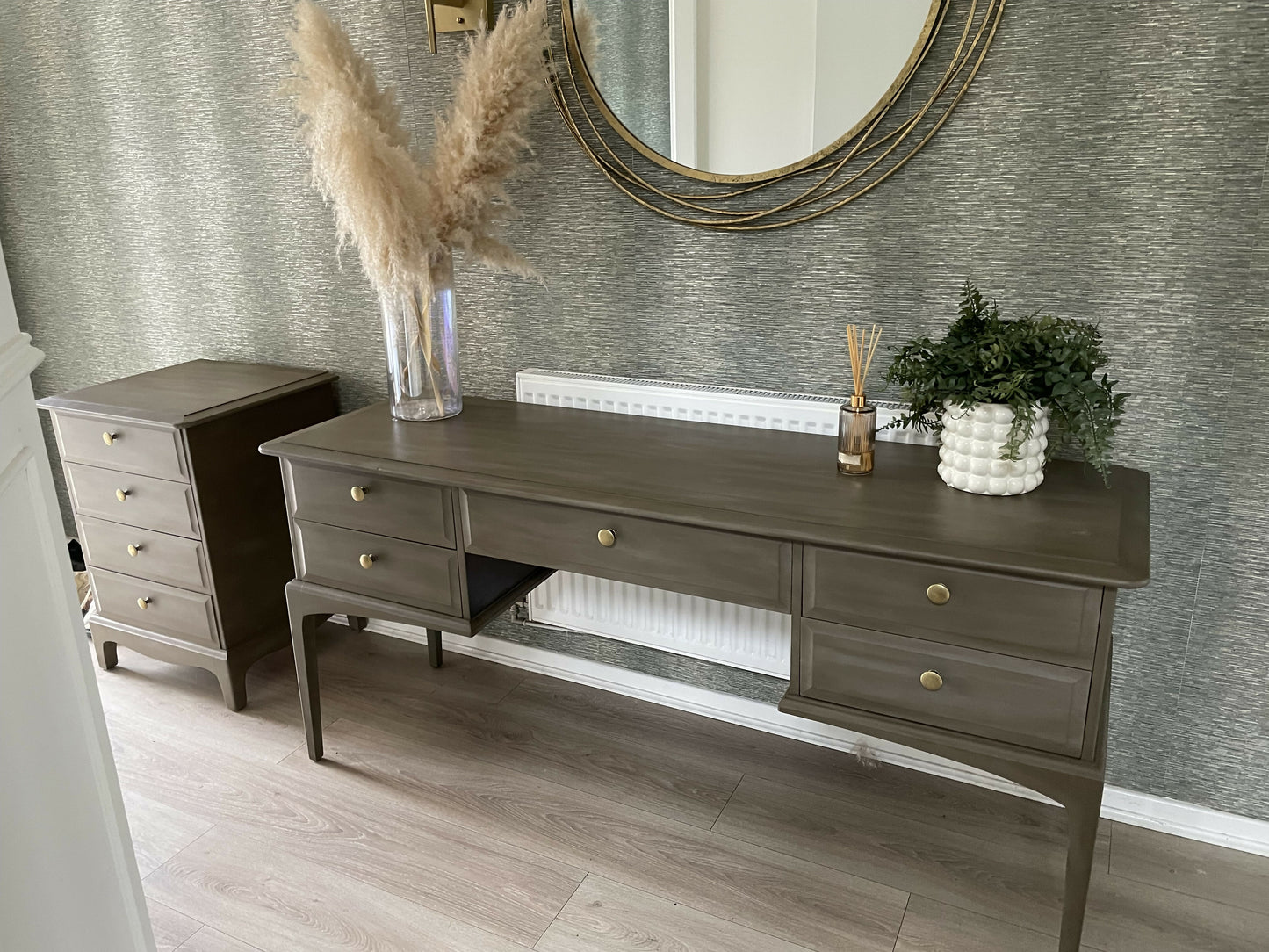 Stag 5 drawer dresser