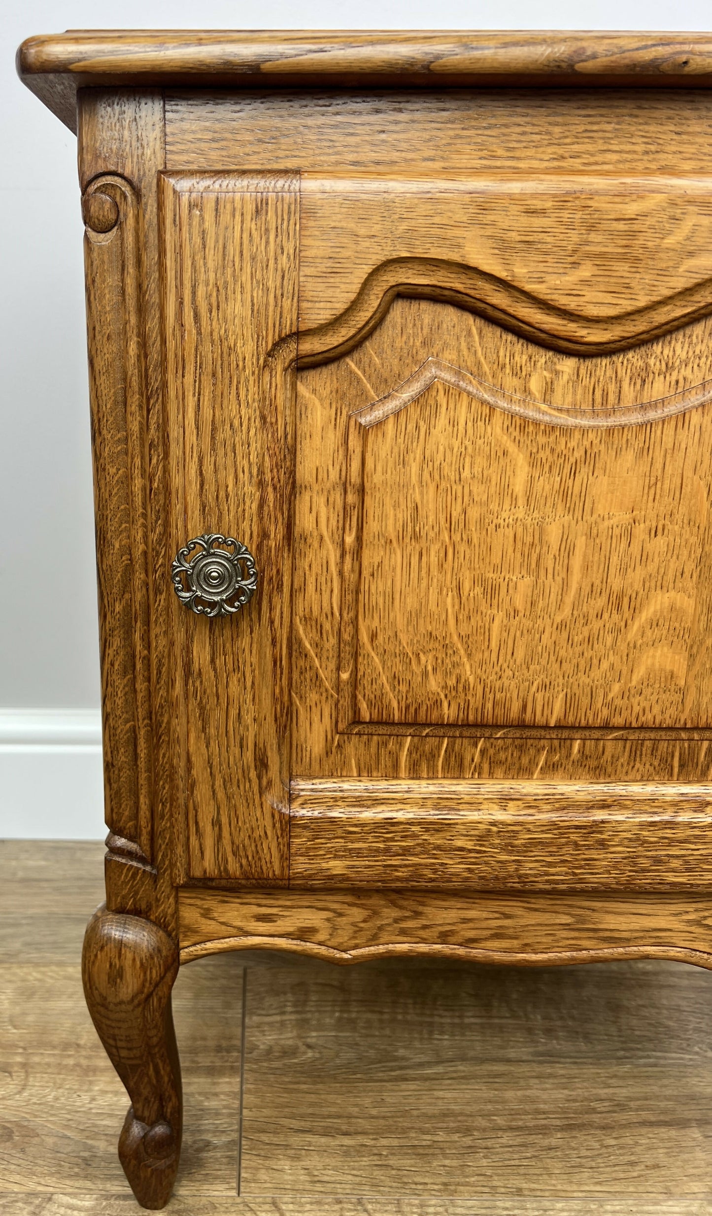 Pair of Bedside Tables Vintage French Louis Oak Nightstands Cabinets LOT 6217