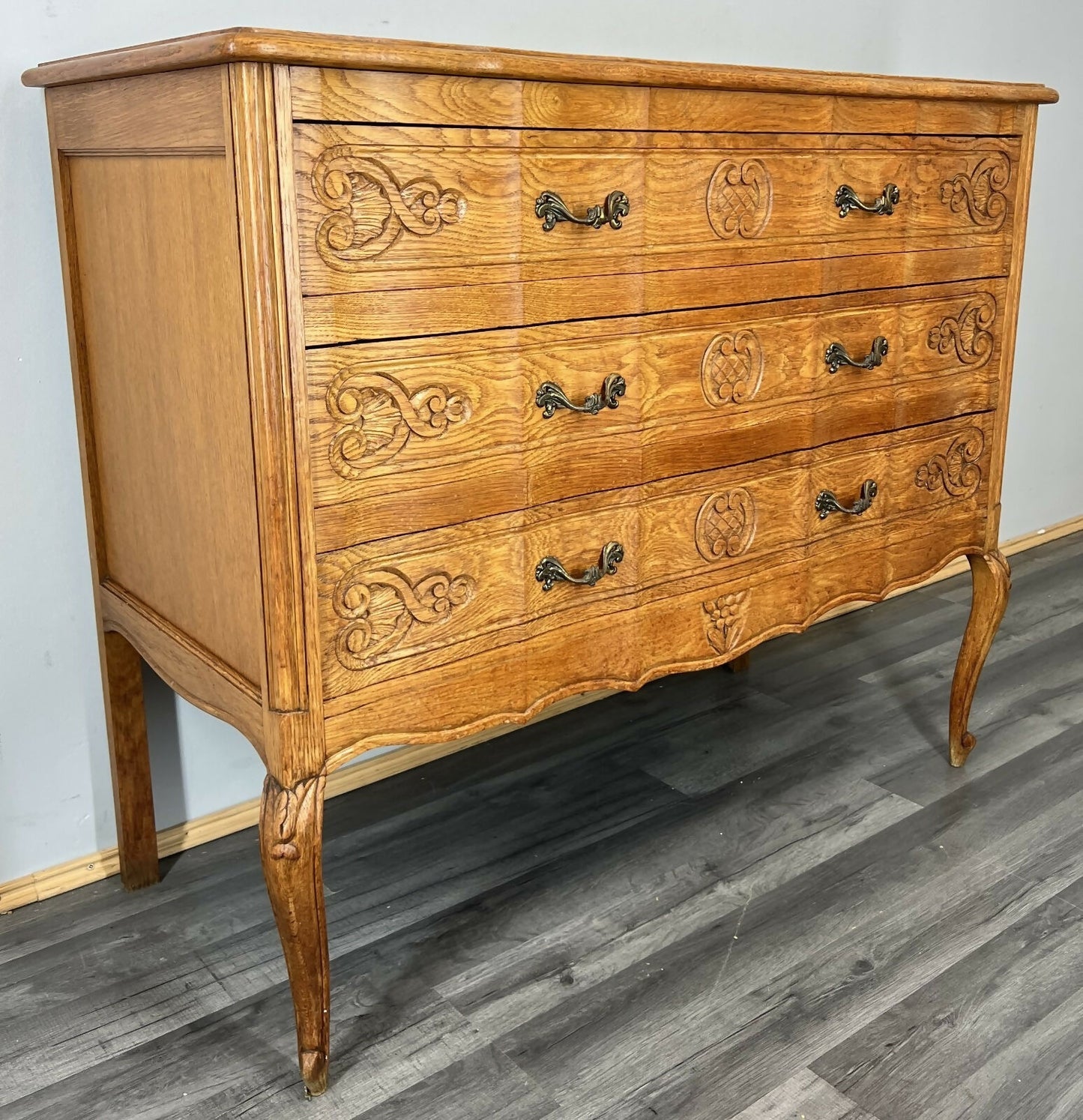 Chest of Drawers Vintage French Oak Louis XVI Style Carved Cabinet LOT 4453
