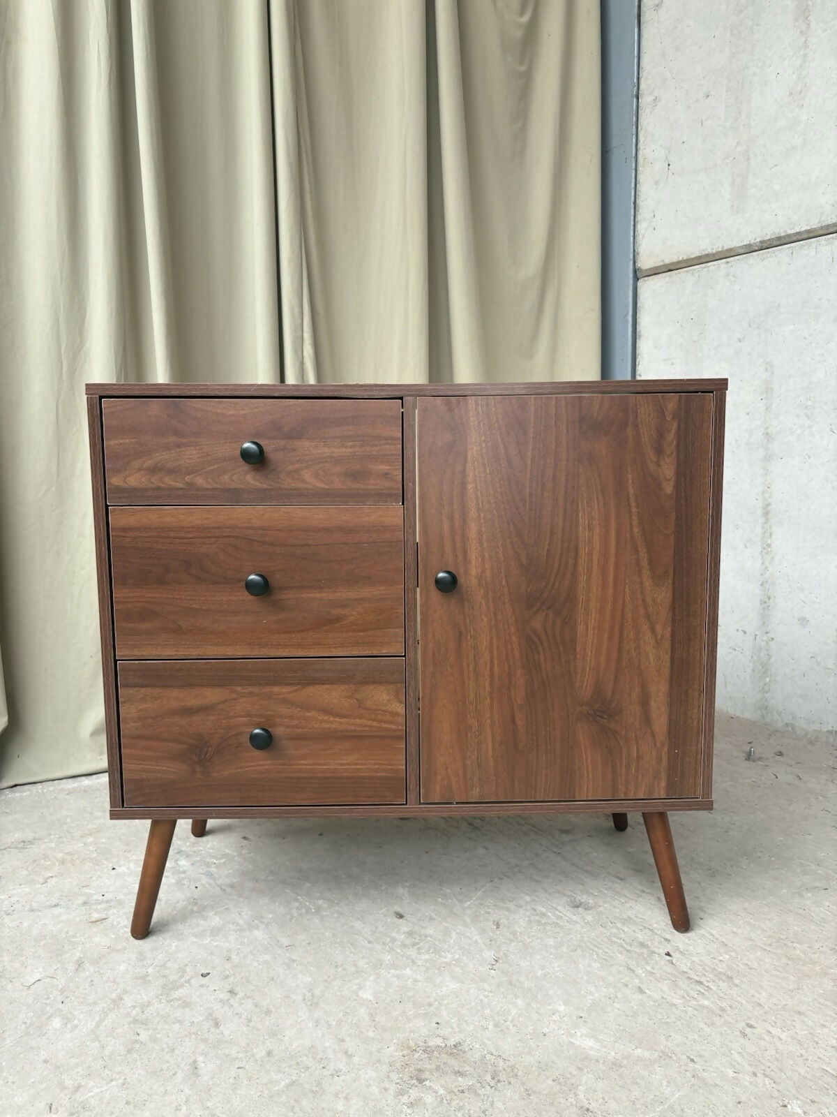 Vintage Mid Century Modernist Style Compact Sideboard Cupboard Danish Design R1156