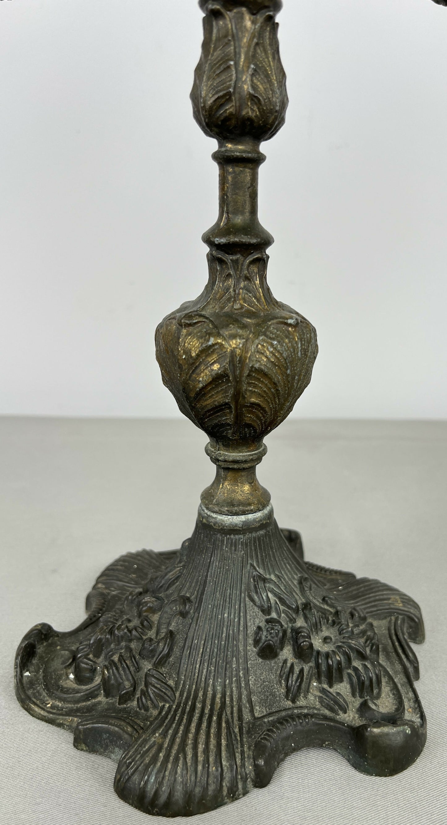 Candelabra Vintage French Style Metal Five Arm Ornate Candle Holder LOT 6424