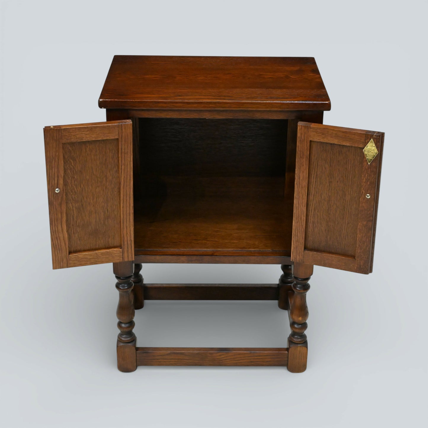 Old Charm Pedestal Cabinet Small Cupboard Bedside Tudor Brown FREE DELIVERY*