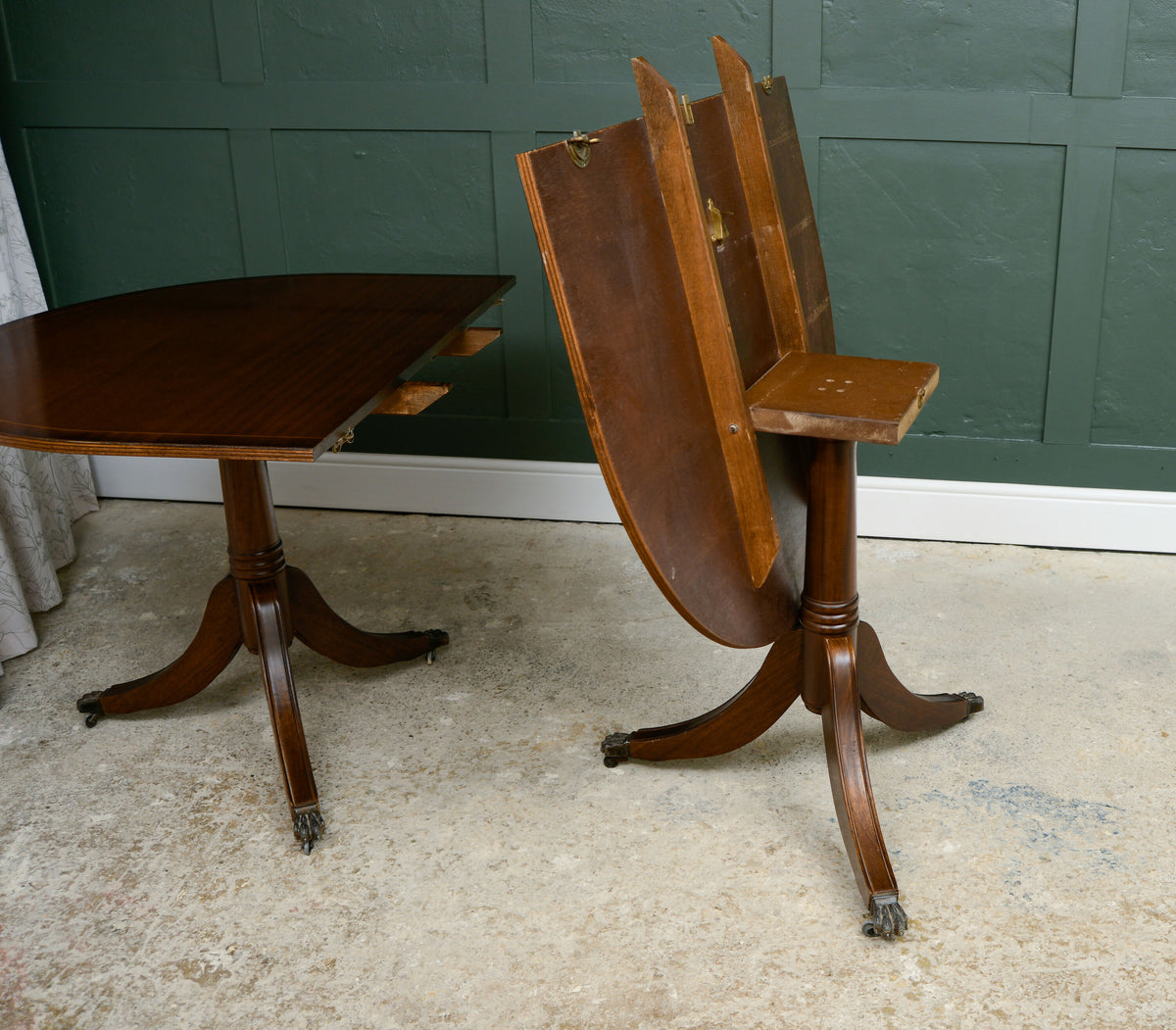 Regency Style Mahogany Extending Dining Table with Leaf - Over 7 FT - D End