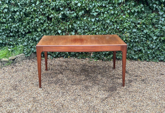 Vintage Mid Century Fonseca Extending Dining Table by A.Younger Ltd