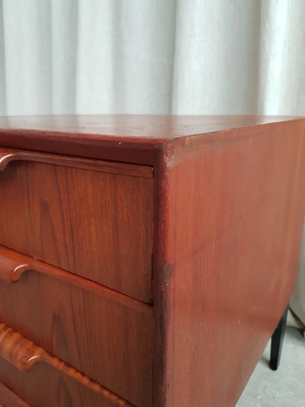 Vintage Pair of Danish Mid Century Bedside Chest Of Drawers Tables Retro Scandi R901