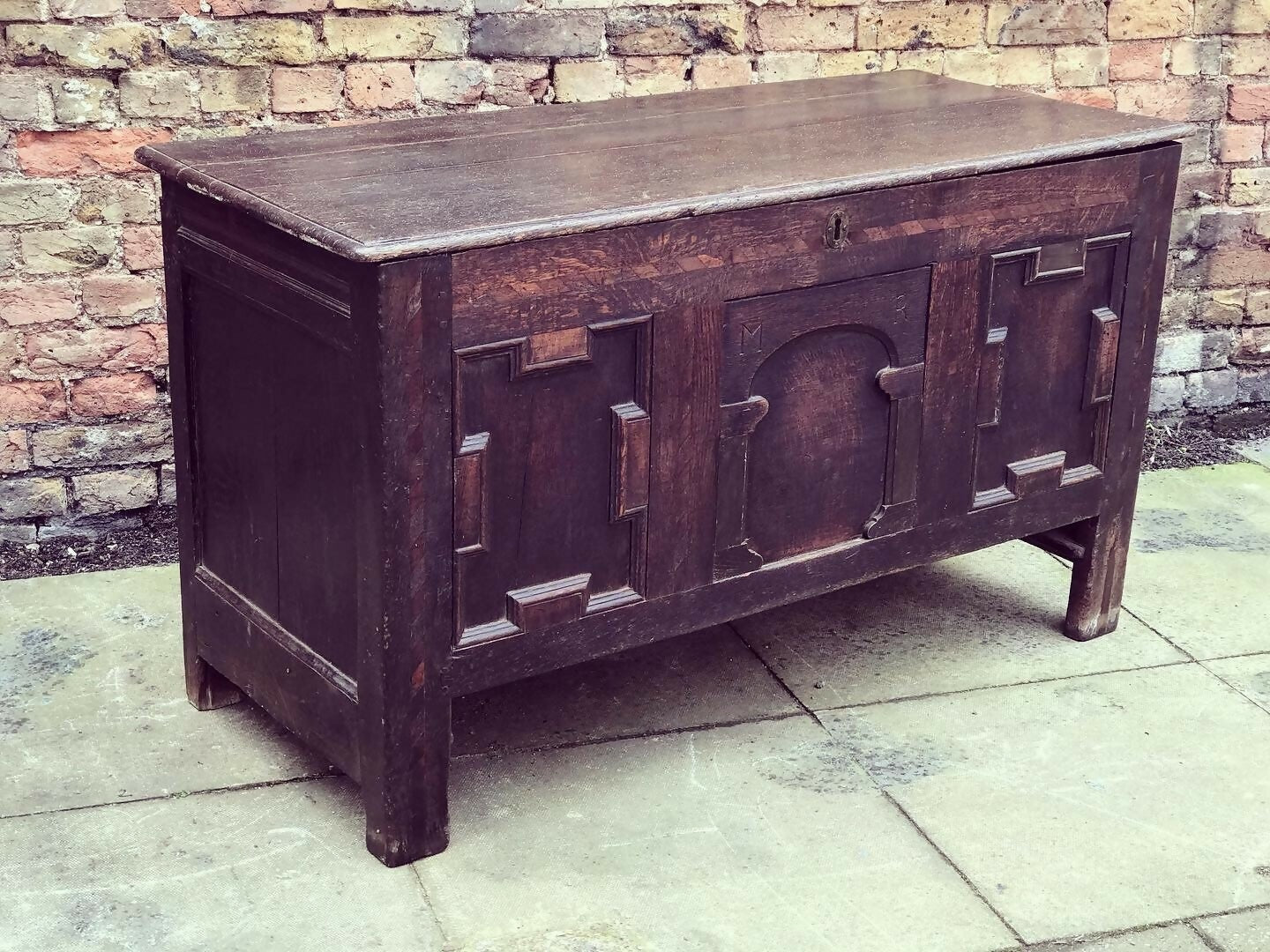 18th Century English Coffer/ Trunk / Ottoman