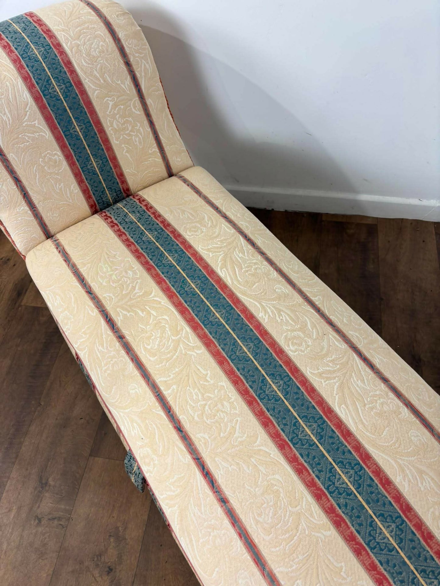 Vintage Striped Day Bed with Ottoman Storage