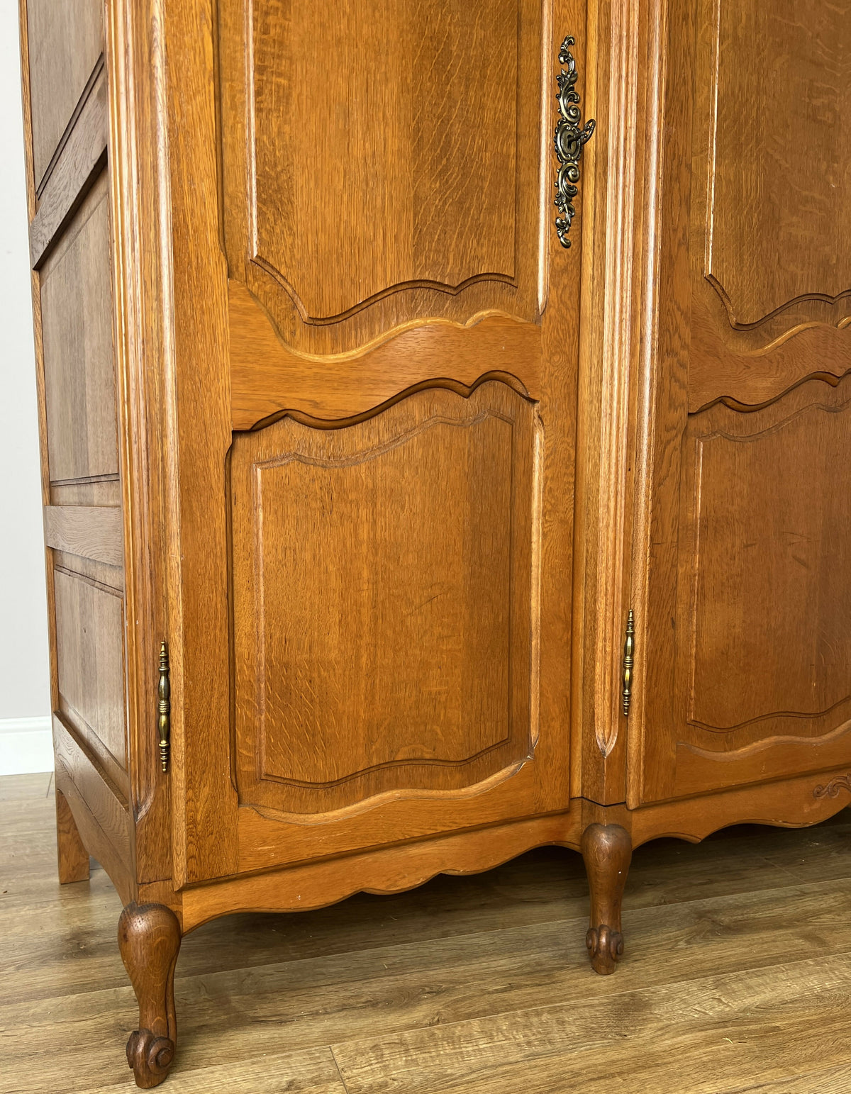 Wardrobe Vintage French Louis XVI Style Oak Four Door Carved Armoire LOT 6495