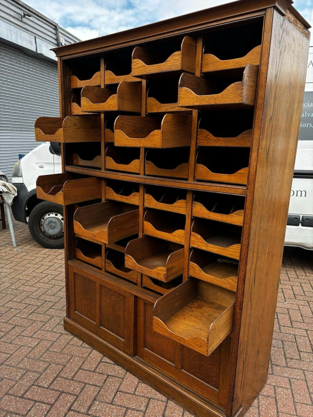 Edwardian Oak Haberdashery Cabinet With 32 Pull Out Drawers. Cupboards Below.