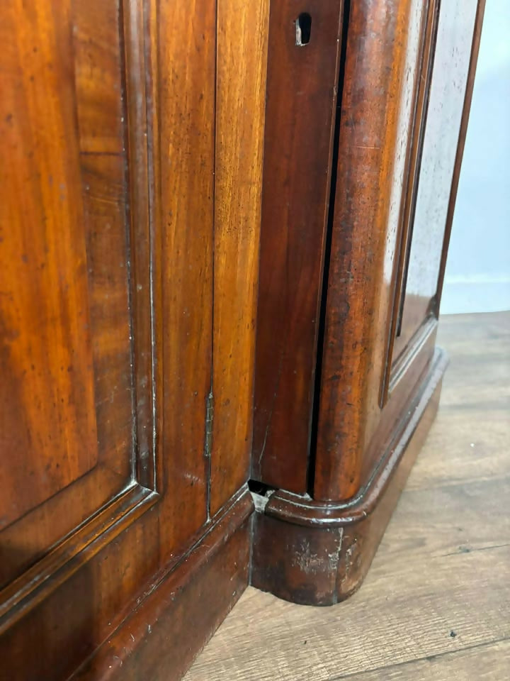 Victorian Mahogany Sideboard