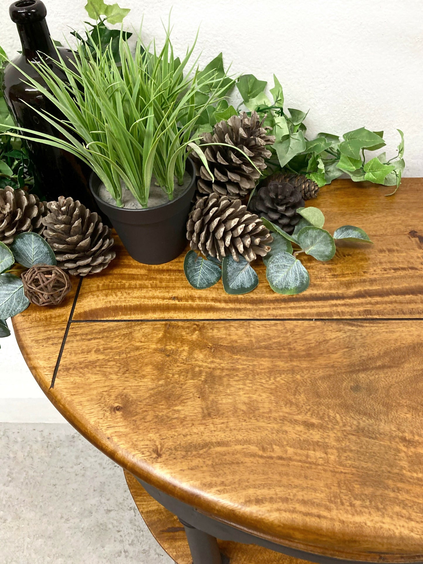 HALFMOON SOLID WOOD CONSOLE TABLE