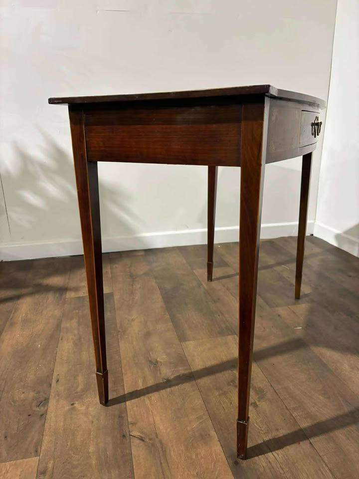 Edwardian Inlaid Mahogany Serpentine Front Side Table