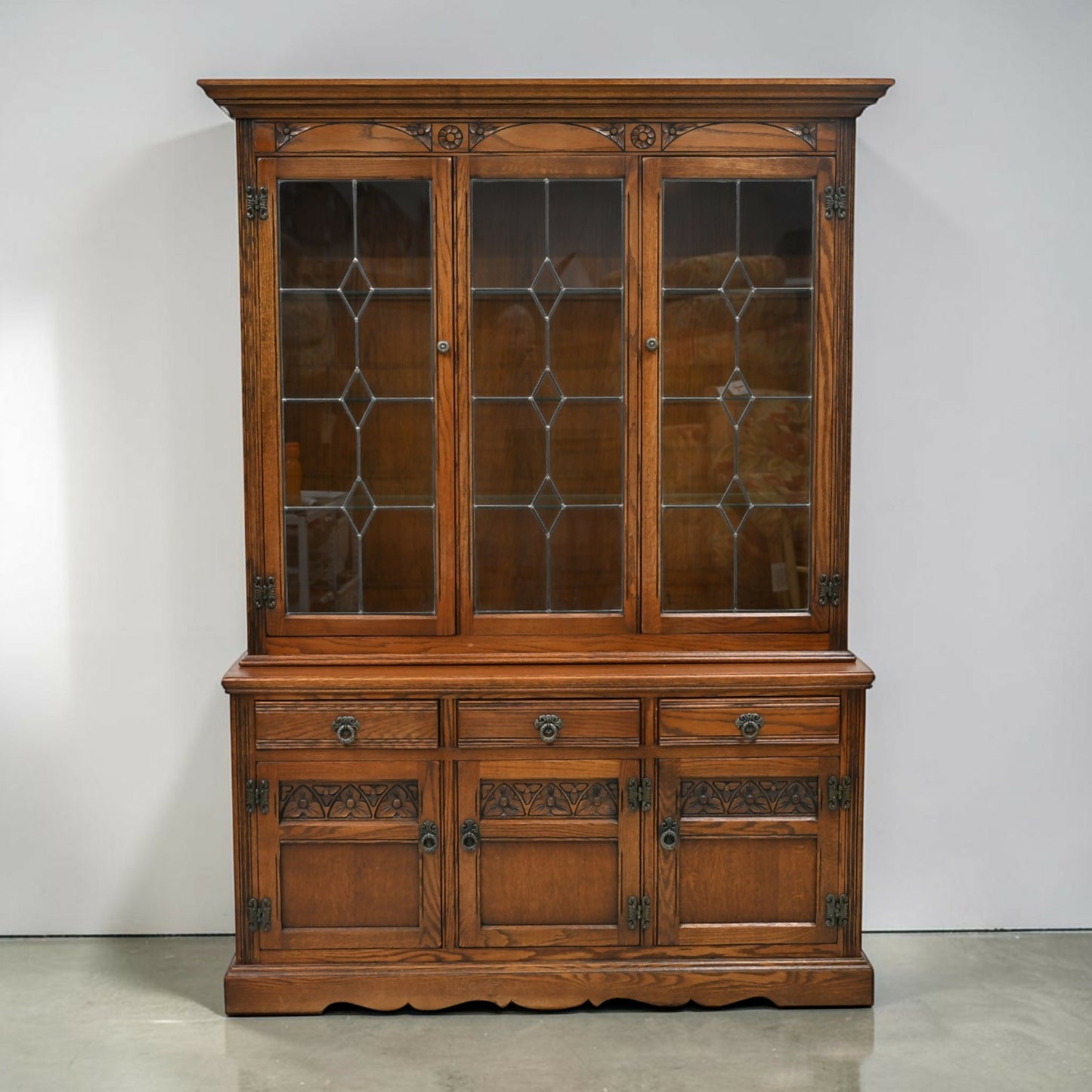 Old Charm Display Cabinet Sideboard Light Oak Finish Cupboard FREE UK Delivery