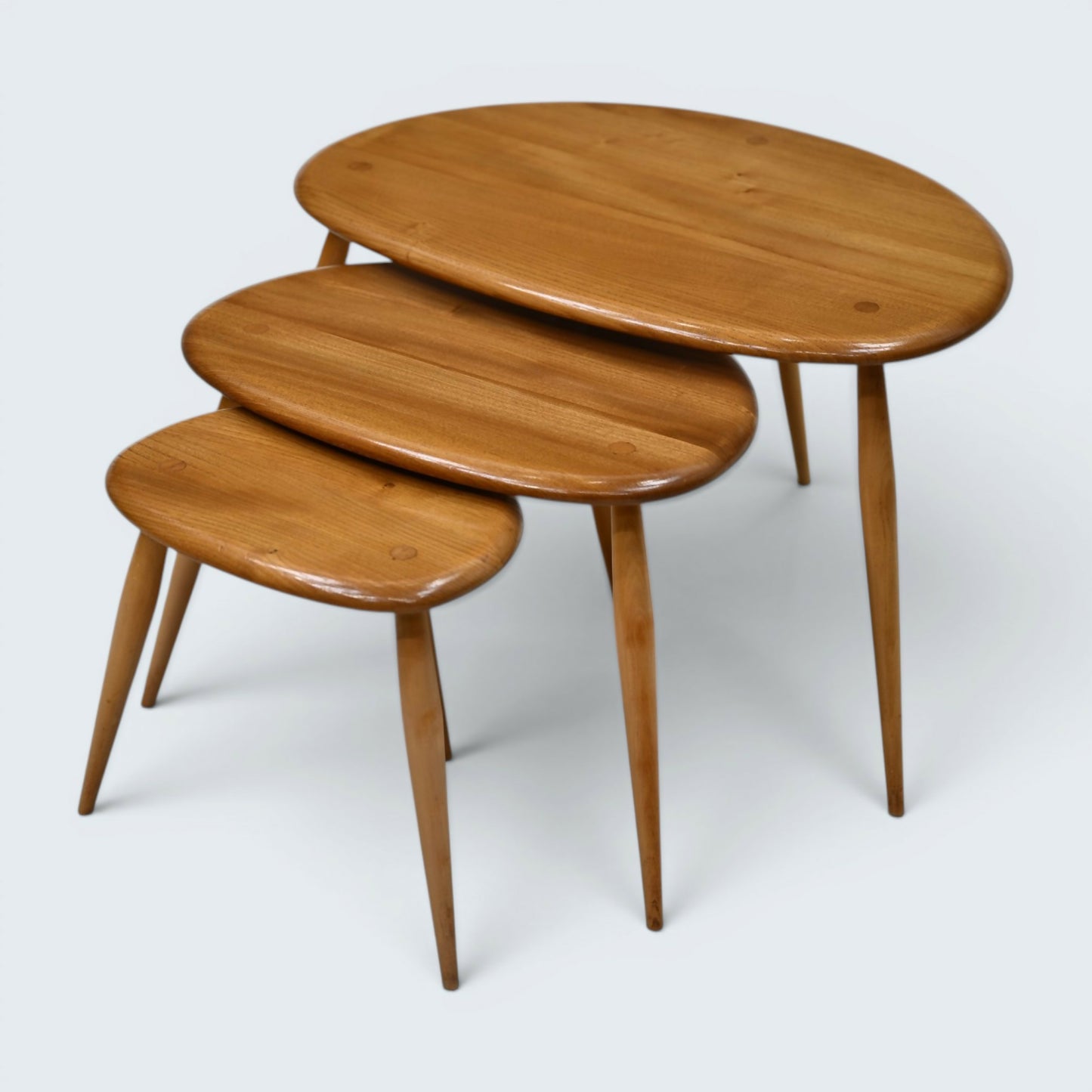 Ercol Pebble Nest Of Tables Ercol's Light Finish Clean Condition Free Delivery*