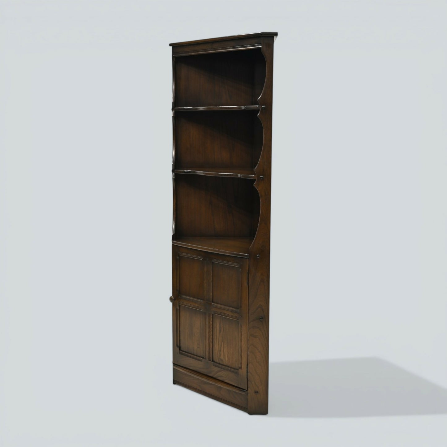 Ercol Elm Corner Cabinet Display Unit With Cupboard EXC FREE UK Delivery