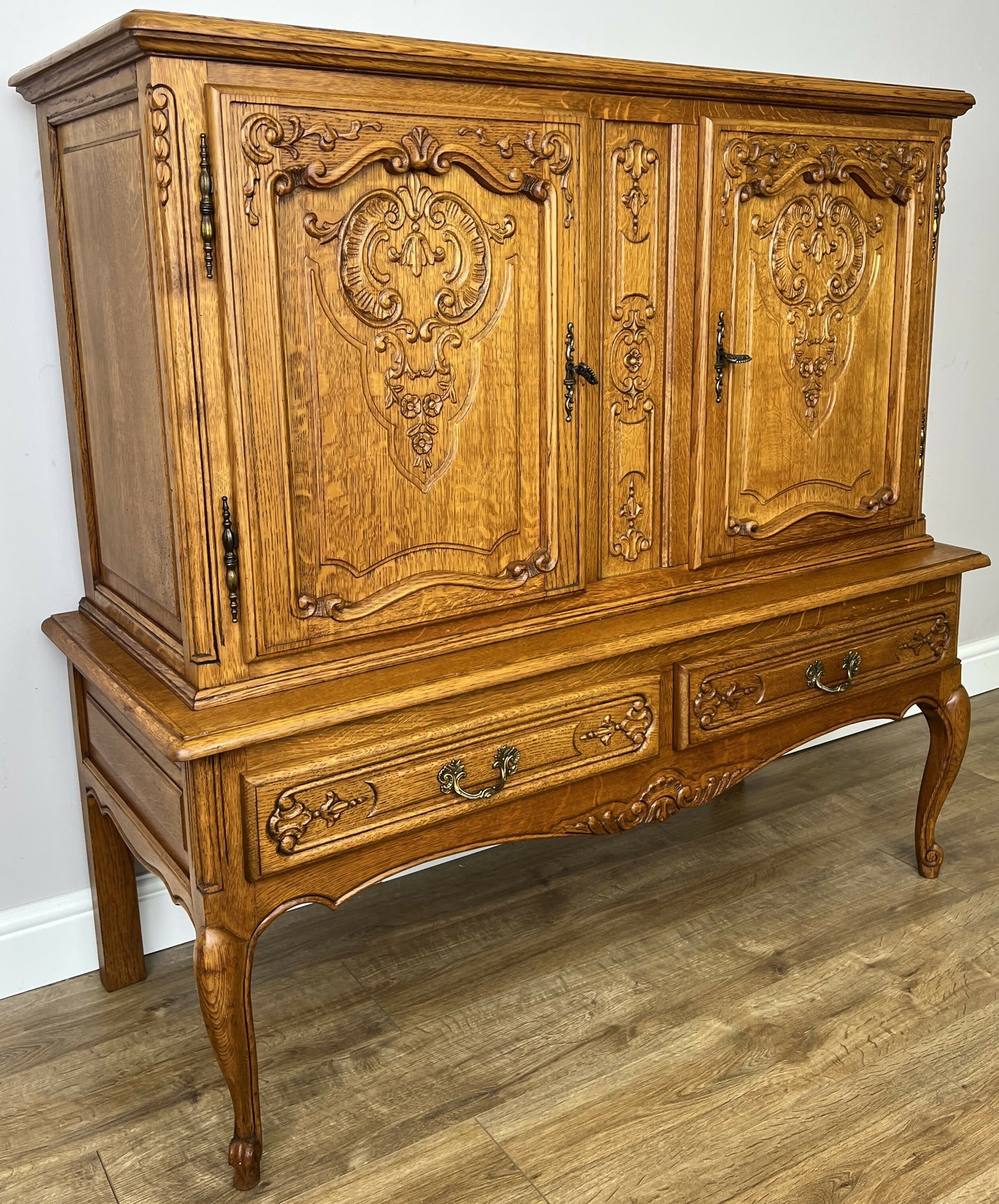 Cabinet Vintage French Louis XVI Oak Display Buffet Carved Sideboard LOT 6316