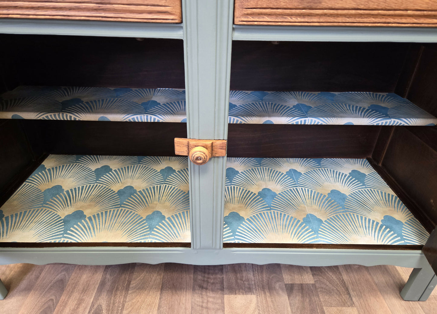 Ercol classic sideboard/buffet/dresser