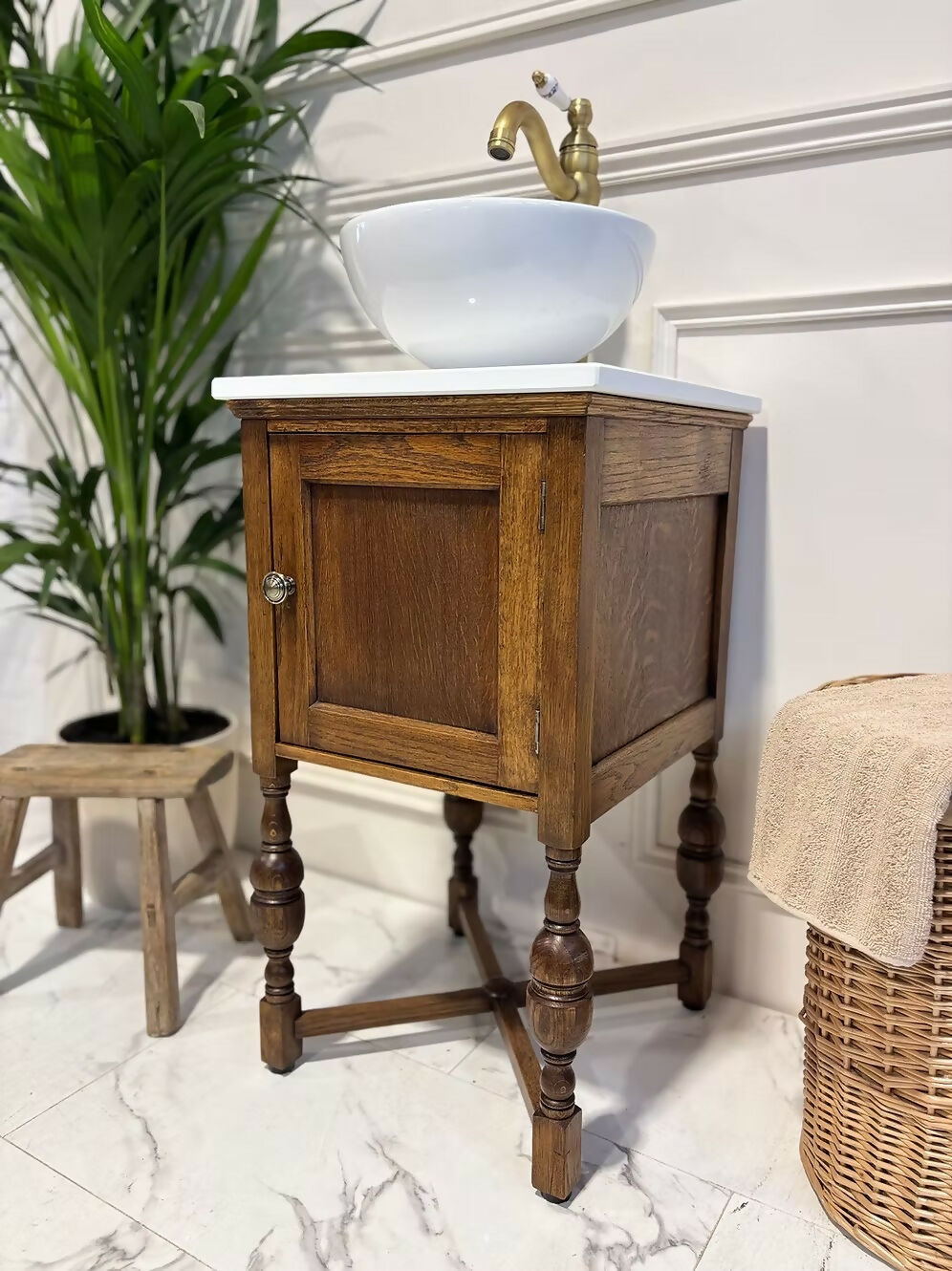 Vintage Wooden Single Tap Vanity Unit